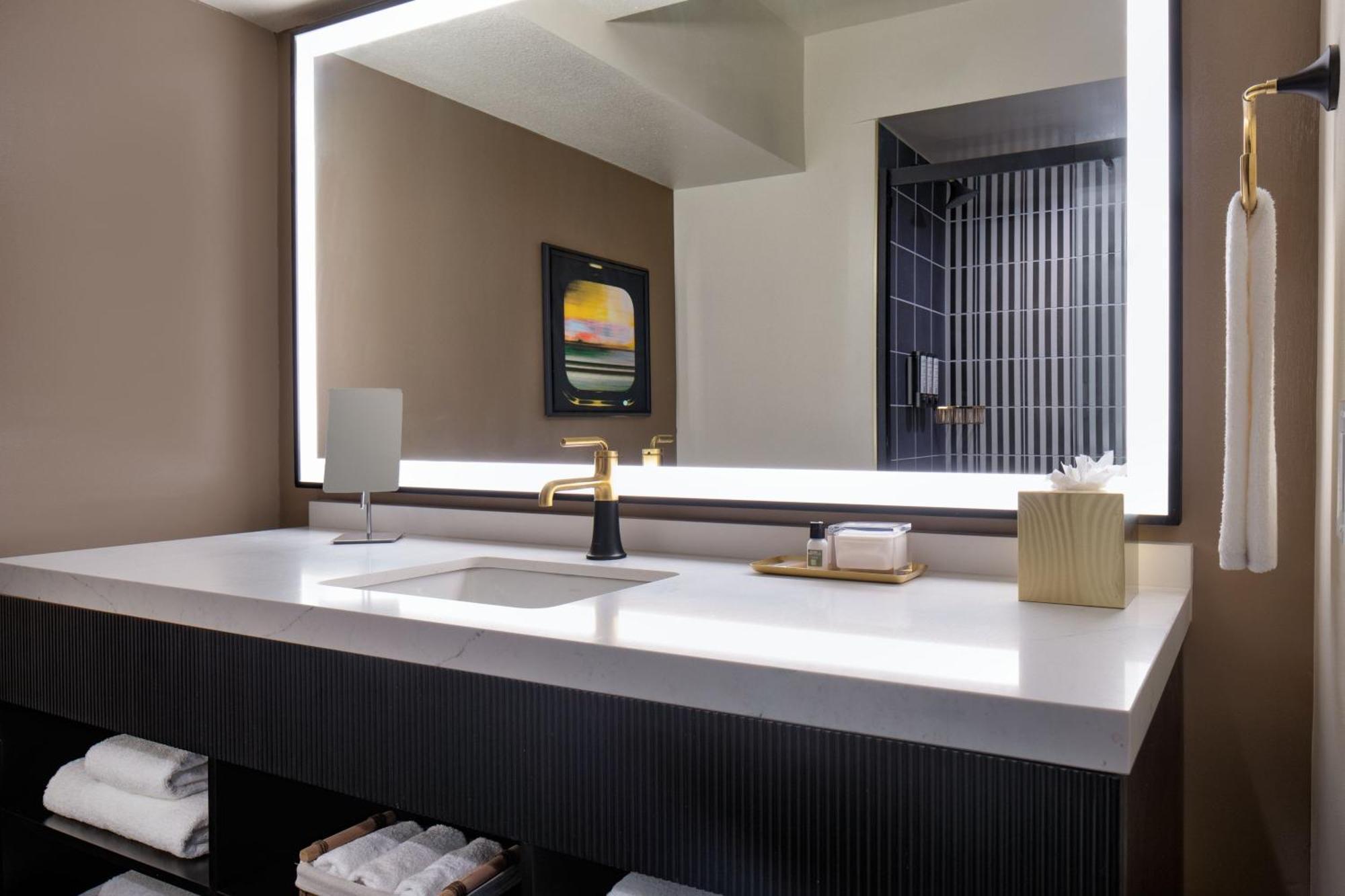 The Lasalle Hotel, Bryan College Station, A Tribute Portfolio Hotel Buitenkant foto